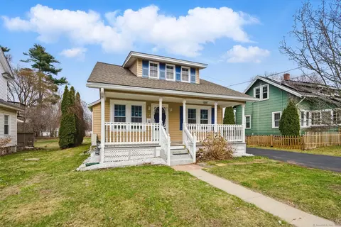 76 Walnut St, East Hartford, CT 06108