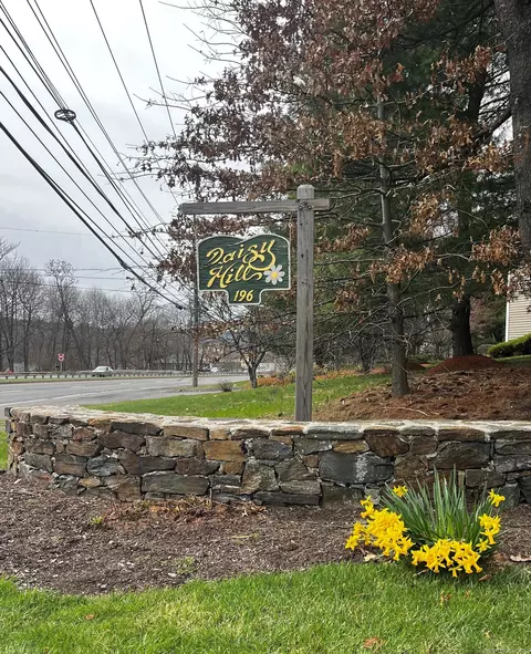 196 New Haven Ave #546, Derby, CT 06418