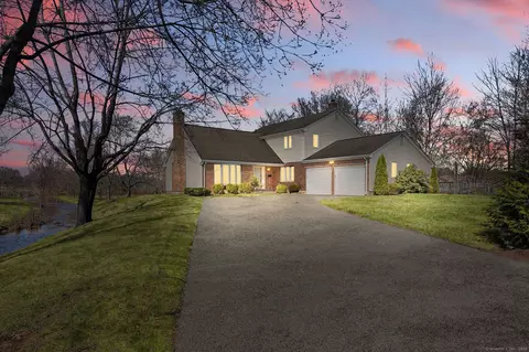 444 Nott St, Wethersfield, CT 06109