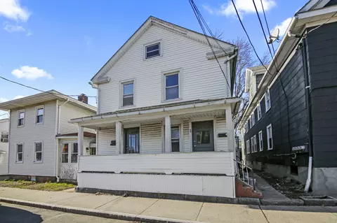 50 Liberty St, Middletown, CT 06457