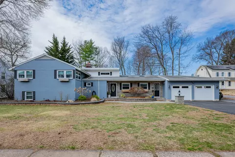 1333 Main St, Newington, CT 06111