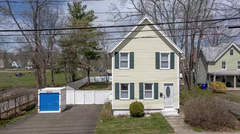 188 Meadow St, Branford, CT 06405