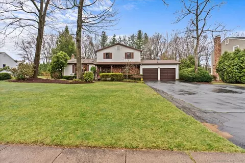70 Jacques Ln, South Windsor, CT 06074