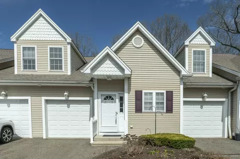 511 Elm St #2-5, North Haven, CT 06473