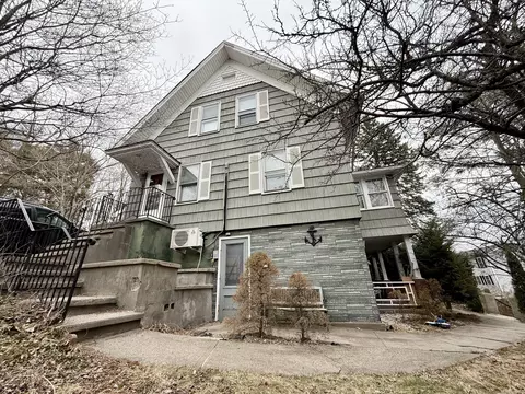 27 Ingraham St, Bristol, CT 06010