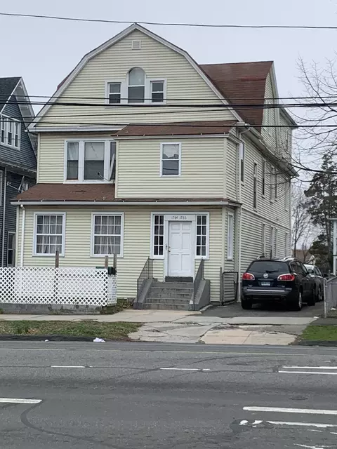 1786 North Ave, Bridgeport, CT 06604