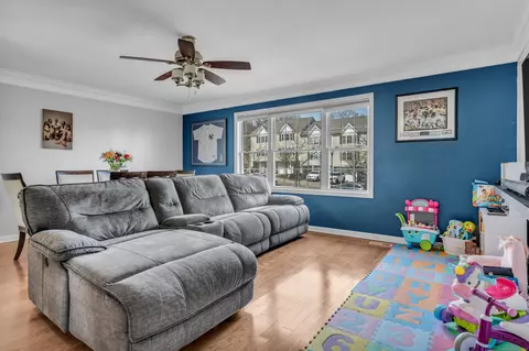 2720 State St #25, Hamden, CT 06517
