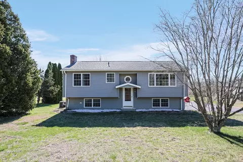 15 Marion Ln, Canterbury, CT 06331