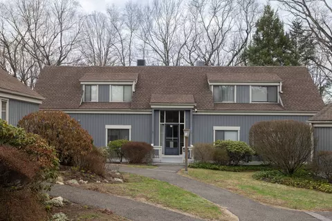 457 Heritage Vlg #B, Southbury, CT 06488