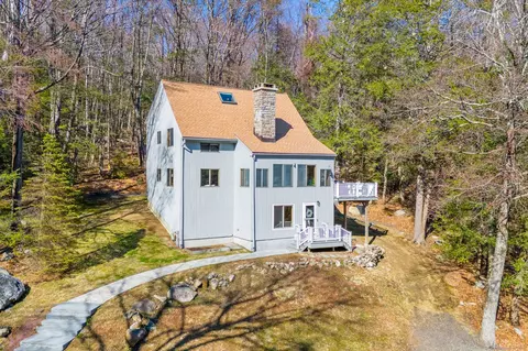88 Fox Brook Rd, Hartland, CT 06027
