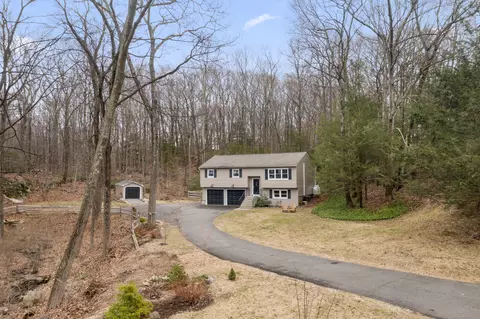 38 Olympic Dr, Danbury, CT 06810