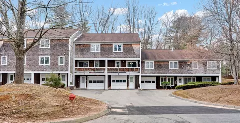 3 Cardinal Dr #3, Farmington, CT 06032
