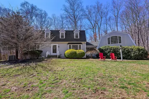 268 Mountain Rd, Wilton, CT 06897