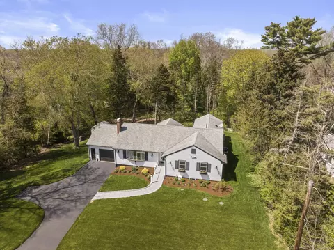 218 Neck Rd, Madison, CT 06443