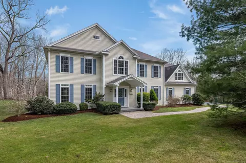 7 Wildcat Rd, Madison, CT 06443