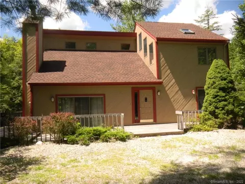 53 Canterbury Ct, Goshen, CT 06756