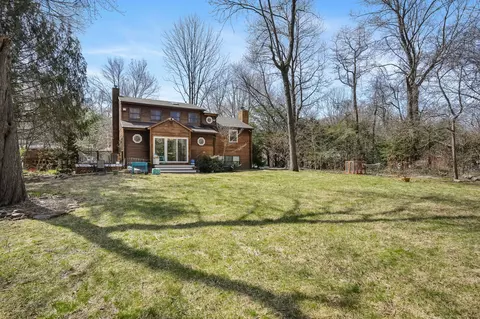 45 Federal Rd, Shelton, CT 06484