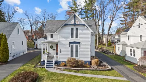 490 Fern St, West Hartford, CT 06107