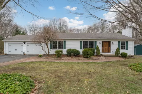 40 Deerfield Ridge Dr, Mystic, CT 06355