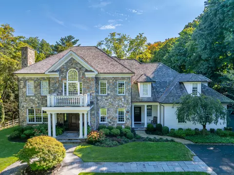 20 Dingletown Rd, Greenwich, CT 06830