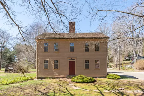 24 E Liberty St, Chester, CT 06412