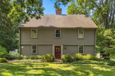 2416 New London Tpke, Glastonbury, CT 06073