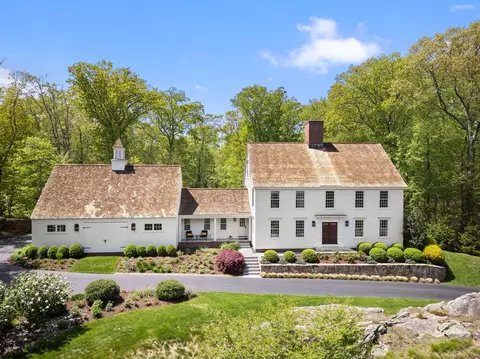 1 Banks Dr, Weston, CT 06883