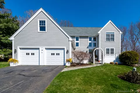 88 Sconset Ln, Guilford, CT 06437