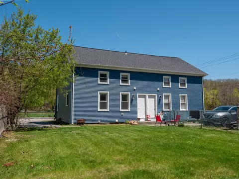 95 River St, Sprague, CT 06330
