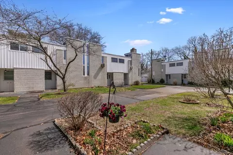 190 Wooster St #51, New Haven, CT 06511