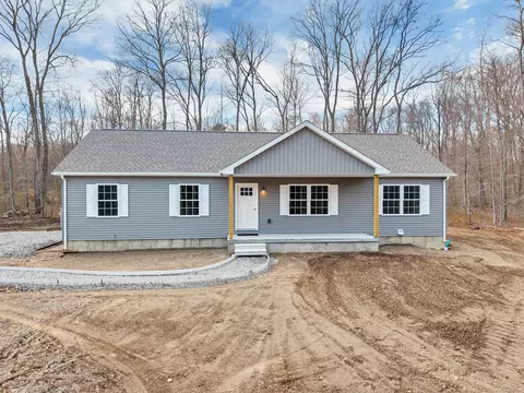 246 Simpson Ln, Oakdale, CT 06370
