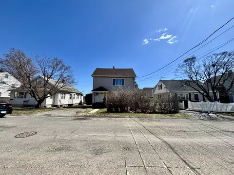 79 Noble St, Stamford, CT 06902