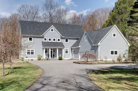 70 Kaya Ln, Mansfield, CT 06250