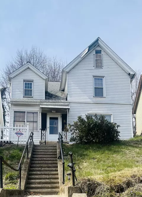 65 Easton Ave, Waterbury, CT 06704
