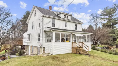 200 Middletown Rd, Berlin, CT 06037