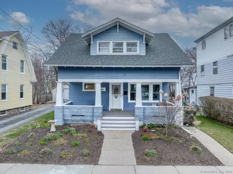 43 Gorton St, New London, CT 06320