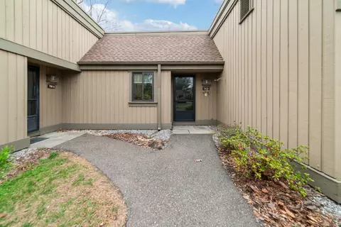 798 Heritage Vlg #B, Southbury, CT 06488