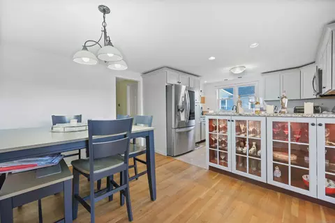 105 Valley Rd, Westport, CT 06880
