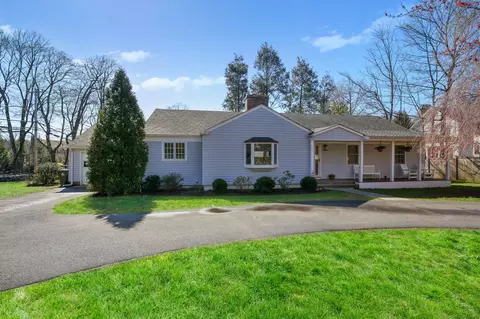 199 Old Kings Hwy N, Darien, CT 06820