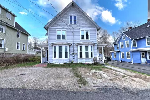 32-34 Maple St, Seymour, CT 06483