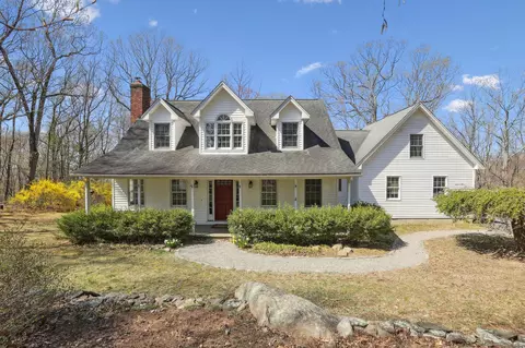 182 Carmen Hill Rd, New Milford, CT 06776