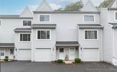 69 Northwest Dr #49, Plainville, CT 06062
