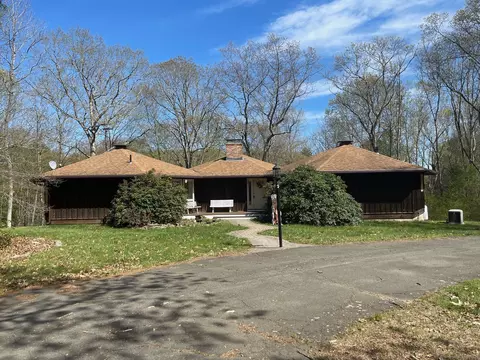 36 Portland Rd, Marlborough, CT 06447
