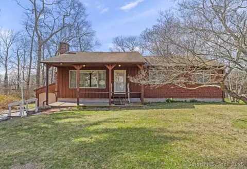 11 Marla Ave, Ledyard, CT 06339