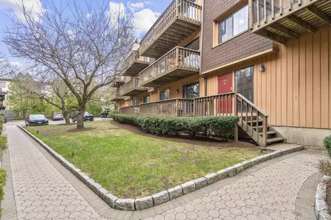 197 Bridge St #2, Stamford, CT 06905