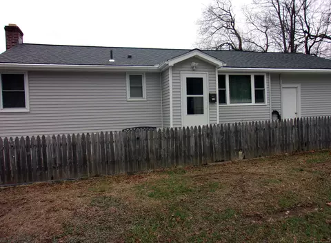 119 Sycamore St, Bristol, CT 06010