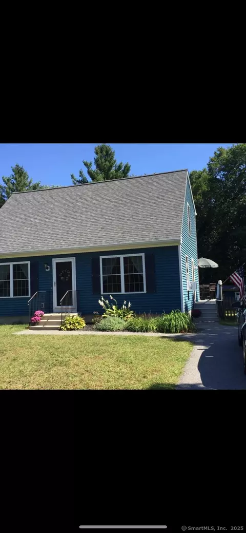 18 Proulx St # A, Brooklyn, CT 06234
