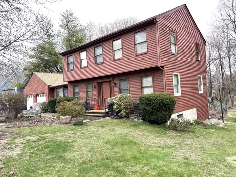 92 Goodman Dr, Middletown, CT 06457