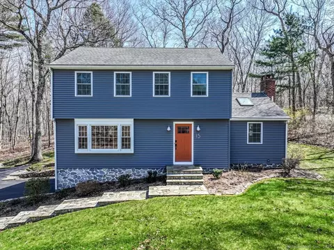 15 Pepperwood Ct, Madison, CT 06443