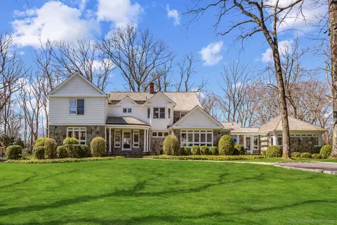 44 Charcoal Hill Rd, Westport, CT 06880